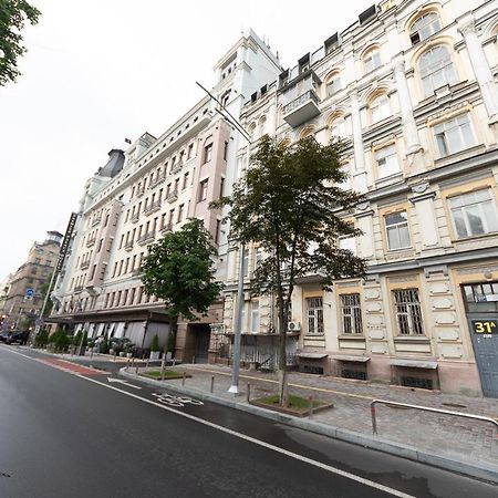 Luxury Beatiful Apartment On Pyshkinska Street Kijev Kültér fotó