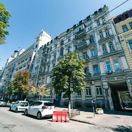 Luxury Beatiful Apartment On Pyshkinska Street Kijev Kültér fotó